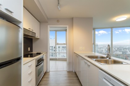 Photo 11 at 3108 - 111 W Georgia Street, Downtown VW, Vancouver West