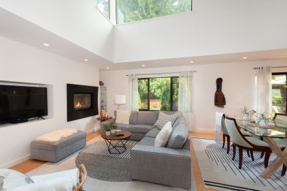 Photo 13 at 1930 Panorama Drive, Deep Cove, North Vancouver