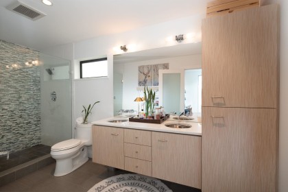 Photo 26 at 1930 Panorama Drive, Deep Cove, North Vancouver