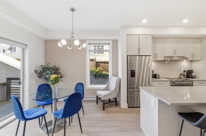 Photo 12 at 1 - 115 W Queens Road, Upper Lonsdale, North Vancouver