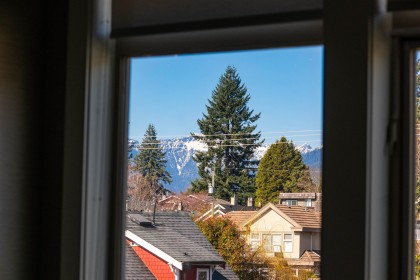 Photo 26 at 1 - 115 W Queens Road, Upper Lonsdale, North Vancouver