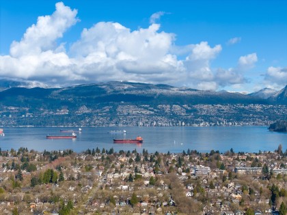 Photo 2 at 3253 W 21st Avenue, Dunbar, Vancouver West