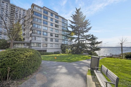Photo 39 at 203 - 2090 Argyle Avenue, Dundarave, West Vancouver