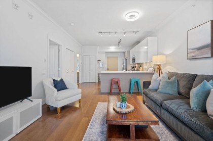 Photo 6 at 403 - 857 W 15th Street, Mosquito Creek, North Vancouver