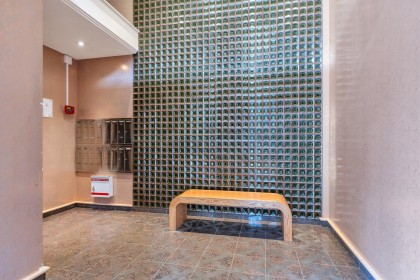 Photo 2 at 201 - 845 Chilco Street, West End VW, Vancouver West