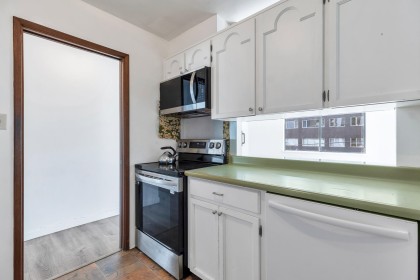 Photo 13 at 201 - 845 Chilco Street, West End VW, Vancouver West