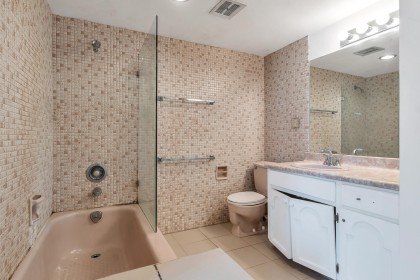 Photo 20 at 201 - 845 Chilco Street, West End VW, Vancouver West