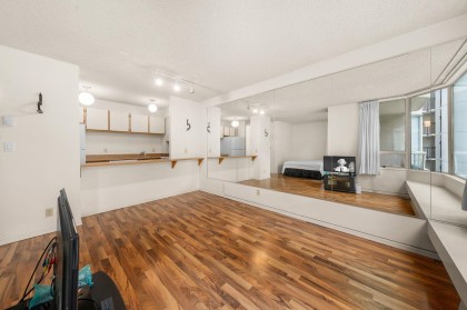 Photo 7 at 307 - 1330 Hornby Street, Downtown VW, Vancouver West