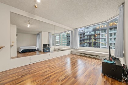 Photo 3 at 307 - 1330 Hornby Street, Downtown VW, Vancouver West