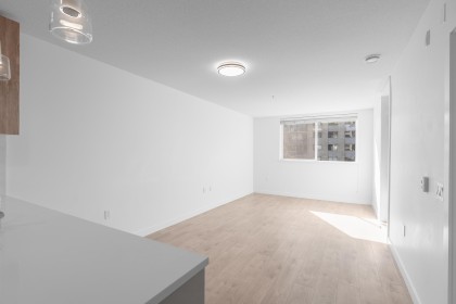 Photo 5 at 202 - 108 E 8th Street, Central Lonsdale, North Vancouver