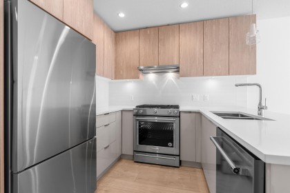 Photo 10 at 202 - 108 E 8th Street, Central Lonsdale, North Vancouver