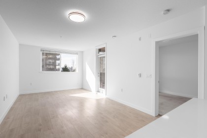 Photo 4 at 202 - 108 E 8th Street, Central Lonsdale, North Vancouver