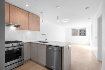 Photo 8 at 202 - 108 E 8th Street, Central Lonsdale, North Vancouver