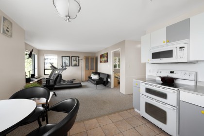 Photo 23 at 250 Kelvin Grove Way, Lions Bay, West Vancouver