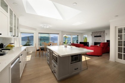 Photo 6 at 250 Kelvin Grove Way, Lions Bay, West Vancouver