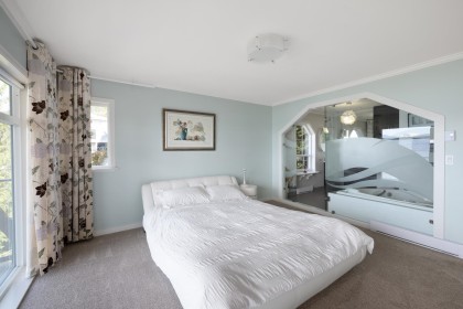 Photo 18 at 250 Kelvin Grove Way, Lions Bay, West Vancouver