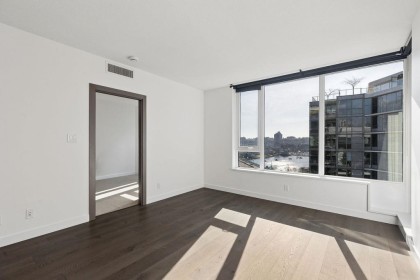 Photo 6 at 1751 - 38 Smithe Street, Downtown VW, Vancouver West