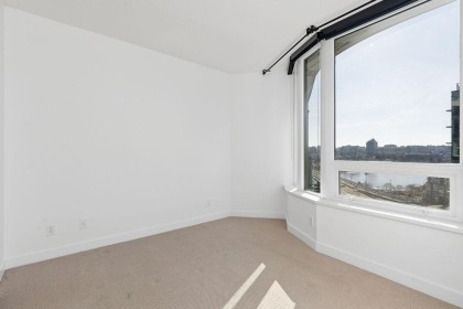 Photo 13 at 1751 - 38 Smithe Street, Downtown VW, Vancouver West