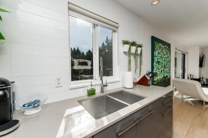 Photo 3 at 3988 Parkway Drive, Quilchena, Vancouver West