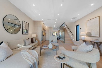 Photo 5 at 504 E 5th Street, Lower Lonsdale, North Vancouver