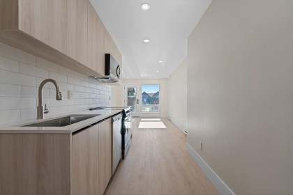 Photo 33 at 504 E 5th Street, Lower Lonsdale, North Vancouver