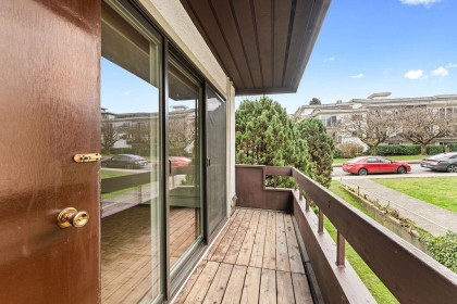 Photo 17 at 305 - 2025 W 2nd Avenue, Kitsilano, Vancouver West