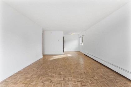 Photo 12 at 305 - 2025 W 2nd Avenue, Kitsilano, Vancouver West