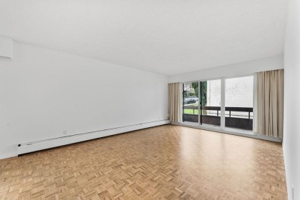 Photo 10 at 305 - 2025 W 2nd Avenue, Kitsilano, Vancouver West