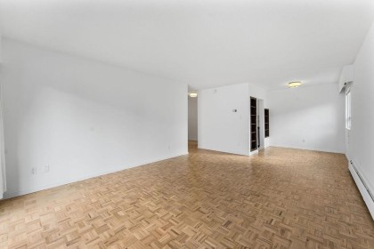 Photo 11 at 305 - 2025 W 2nd Avenue, Kitsilano, Vancouver West