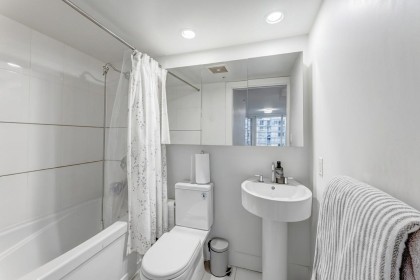 Photo 7 at 1901 - 565 Smithe Street, Downtown VW, Vancouver West