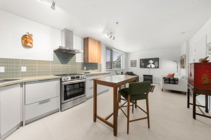 Photo 6 at 101A - 460 14th Street, Ambleside, West Vancouver