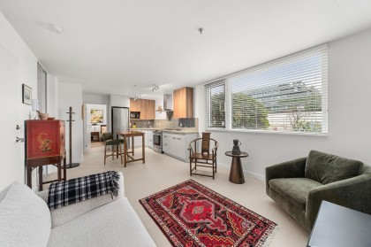 Photo 5 at 101A - 460 14th Street, Ambleside, West Vancouver