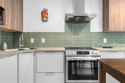 Photo 11 at 101A - 460 14th Street, Ambleside, West Vancouver