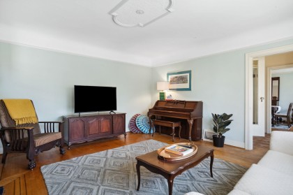 Photo 4 at 5962 Dunbar Street, Southlands, Vancouver West