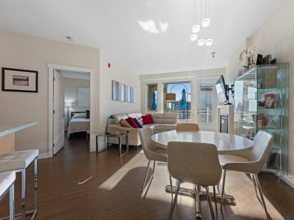 Photo 14 at 425 - 119 W 22nd Street, Central Lonsdale, North Vancouver