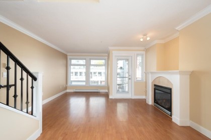 Photo 13 at 304 - 152 E 12th Street, Central Lonsdale, North Vancouver