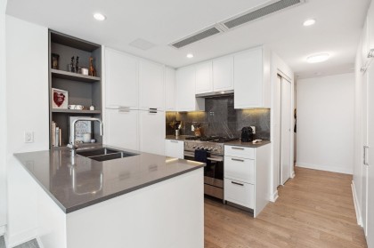 Photo 2 at 403 - 1471 Hunter Street, Lynnmour, North Vancouver