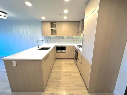 Photo 3 at 911 - 455 Sw Marine Drive, Marpole, Vancouver West