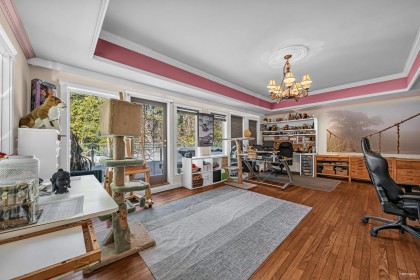 Photo 10 at 4621 Woodburn Place, Cypress Park Estates, West Vancouver