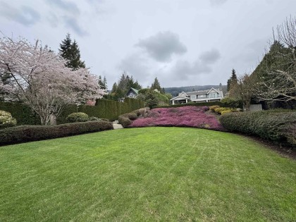 Photo 2 at 2920 Mathers Avenue, Altamont, West Vancouver