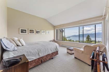 Photo 16 at 5207 Aspen Drive, Upper Caulfeild, West Vancouver