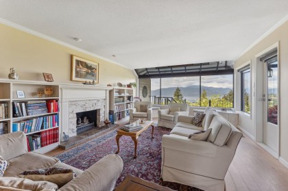 Photo 7 at 5207 Aspen Drive, Upper Caulfeild, West Vancouver