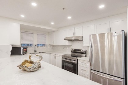 Photo 10 at 6 - 6262 Ash Street, Oakridge VW, Vancouver West