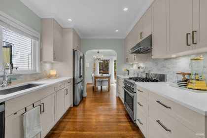 Photo 12 at 1220 Braeside Street, Sentinel Hill, West Vancouver