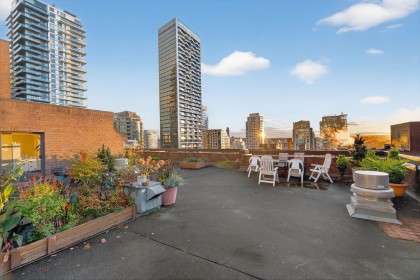 Photo 24 at 902 - 950 Drake Street, Downtown VW, Vancouver West