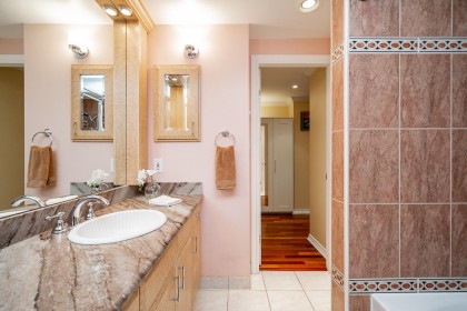 Photo 22 at 304 - 1233 Beach Avenue, West End VW, Vancouver West