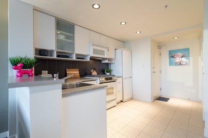 Photo 1 at 2106 - 939 Expo Boulevard, Yaletown, Vancouver West