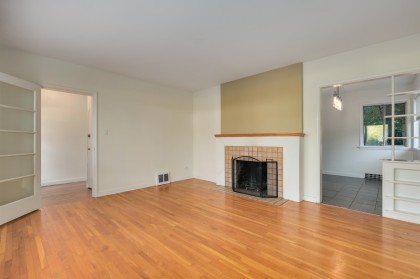 Photo 6 at 509 E Keith Road, Queensbury, North Vancouver