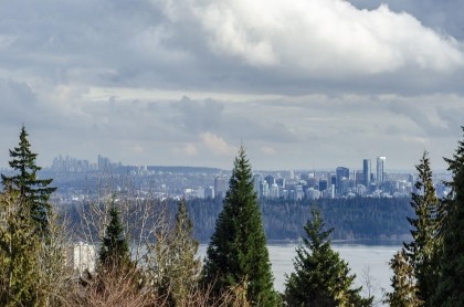 Photo 21 at 307 - 3101 Burfield Place, Cypress Park Estates, West Vancouver