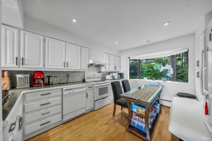 Photo 13 at 432 Crosscreek Road, Lions Bay, West Vancouver